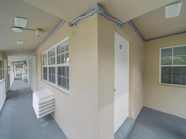 6565 Santona St #B19 — Photo 19