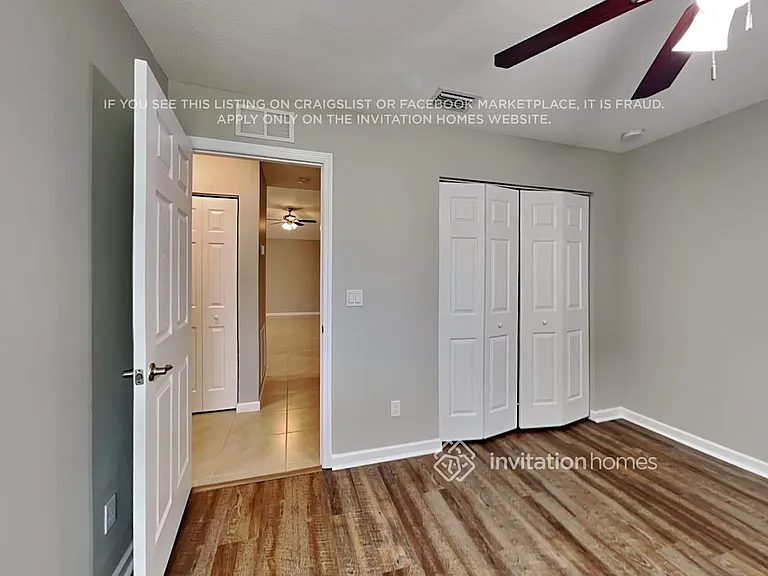 598 SW Ester Ave — Photo 7