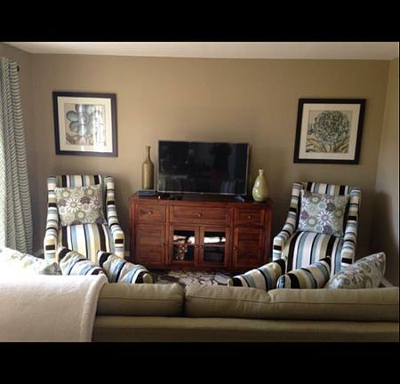 5th image of 410 E Mayfair Ln