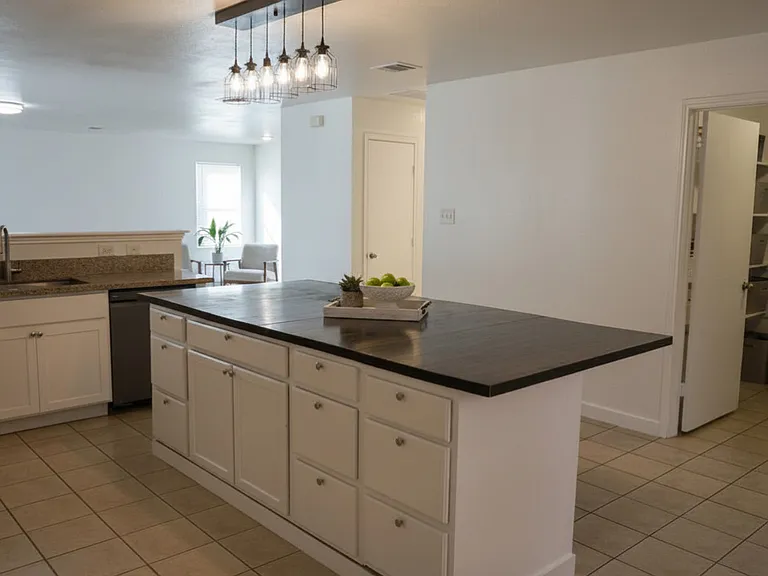 4929 Creek Ridge Trl — Photo 9