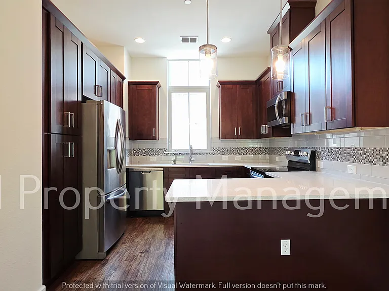 13222 Bee St — Photo 11