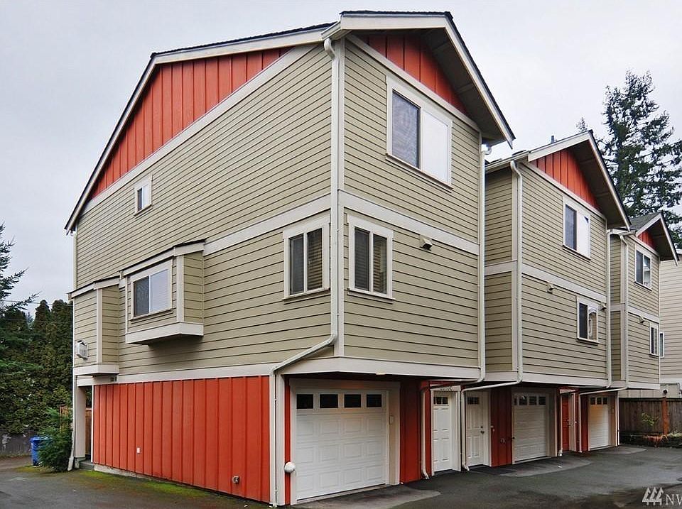 1st image of 12050 33rd Ave NE APT B
