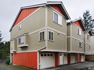 12050 33rd Ave NE APT B, Seattle, WA 98125