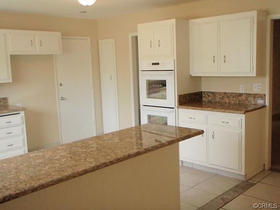 5th image of 26377 Meridian St