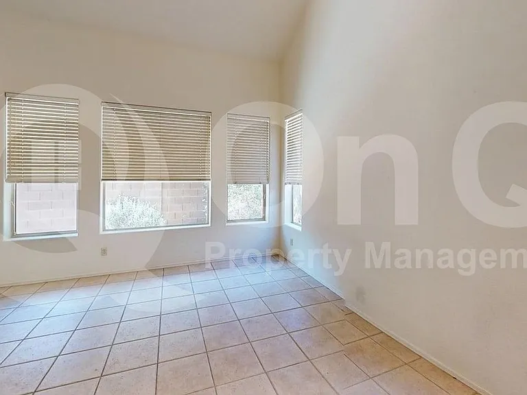 5157 E Calle Vista De Colores — Photo 3