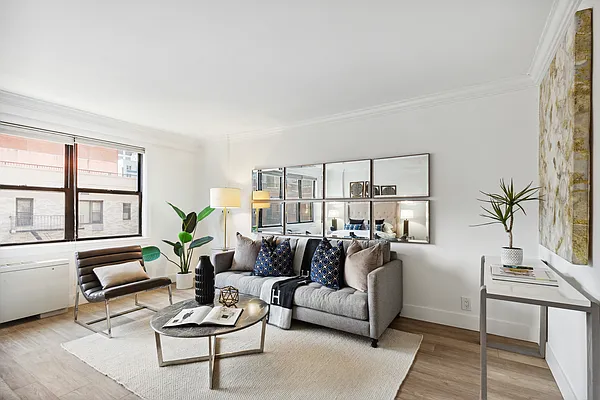 Sold by SERHANT. | media 7