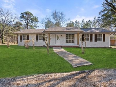 24 John Griffith Rd, Laurel, MS, 39443