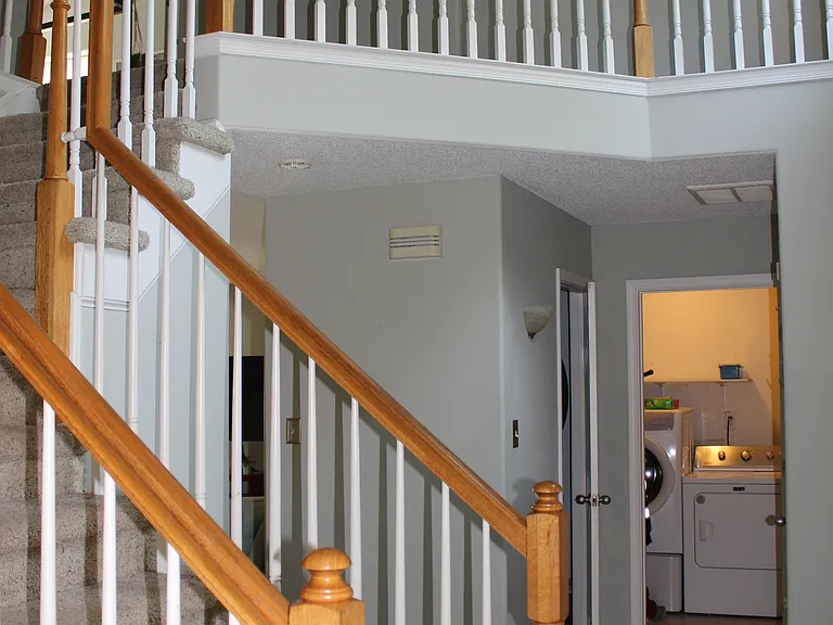 1740 Bernstein Dr — Photo 37