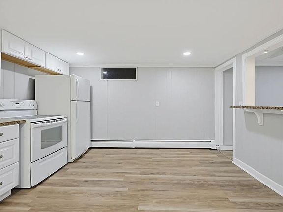 2nd image of 74 Viscoloid Ave Floor Basement