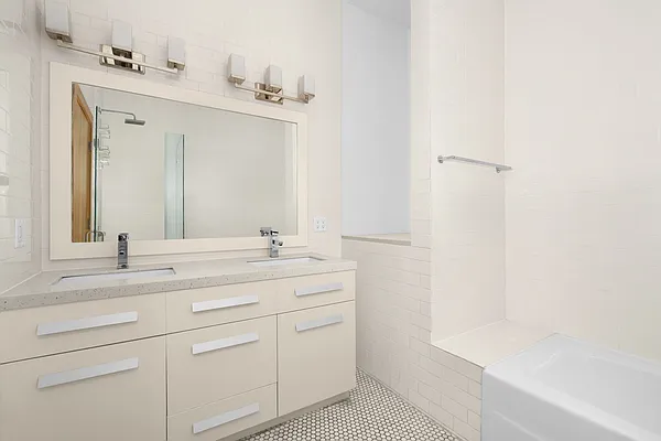 Rented by Compass | media 7