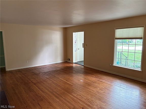 2nd image of 265 Saddler Rd
