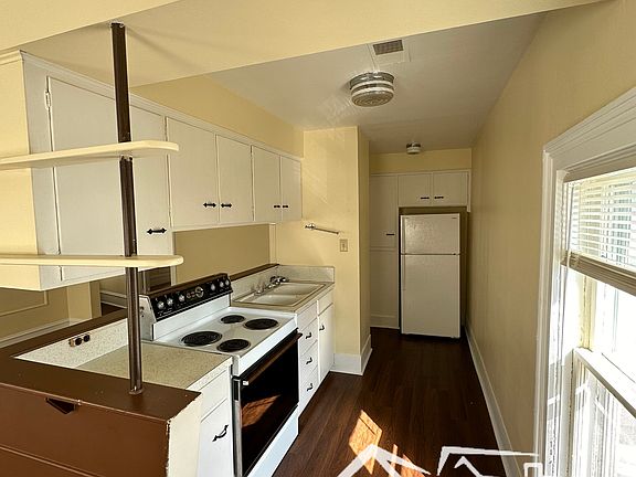 3rd image of 111 1/2 E 1st St