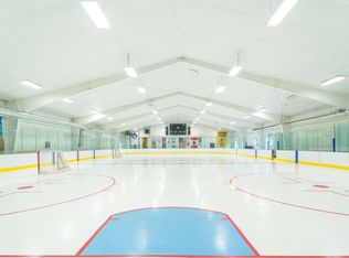 505 Wire Mill Rd, Stamford, CT 06903