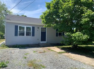 34 Flint Ct, Groton, CT 06340