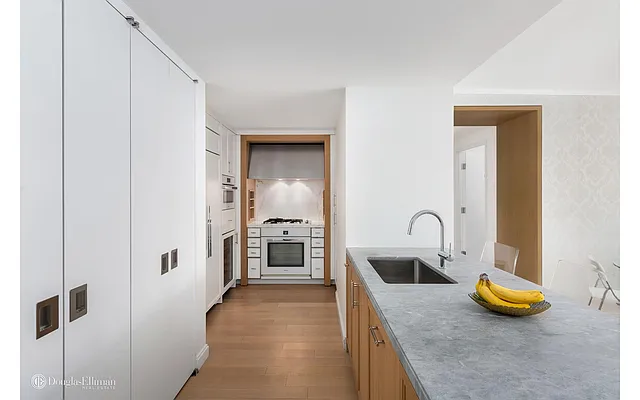 Rented by Douglas Elliman | media 3