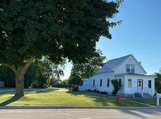 129 W Railroad St, Lena, WI 54139