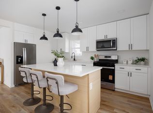 921 Yeoman St, Washington Court House, OH 43160