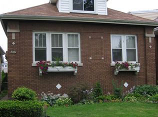 2940 N Long Ave, Chicago, IL