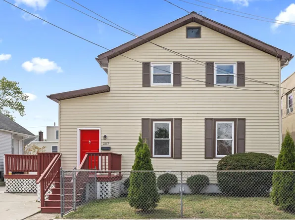 2217 Hillcrest Ave, Pennsauken, NJ 08110