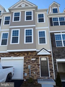 232 Sullivan Ln, Prince Frederick, MD, 20678
