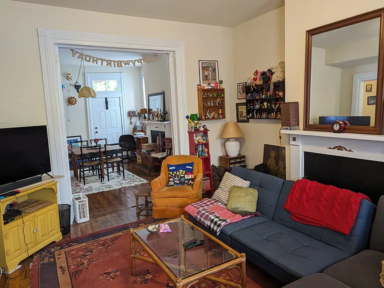 2115 E Marshall St #A — Photo 10