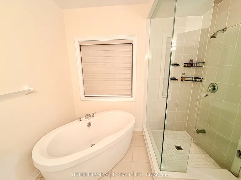 1284 Klondike Dr #UPPER FLOOR — Photo 12