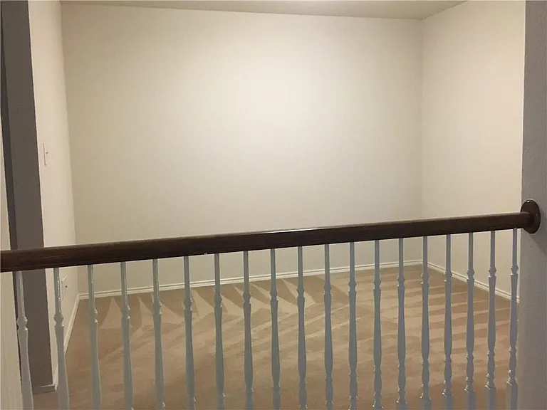 9900 Monastery Dr — Photo 14