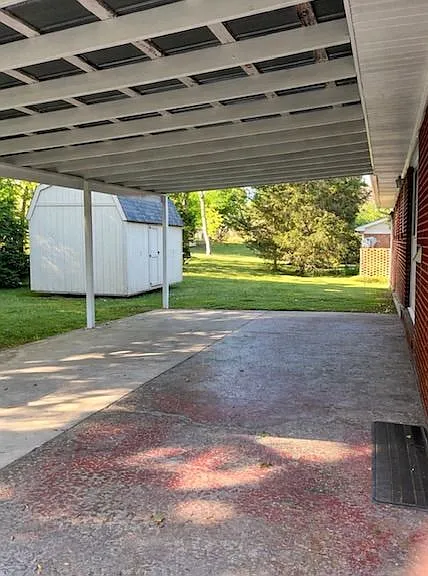 318 Cedar Springs Rd — Photo 18