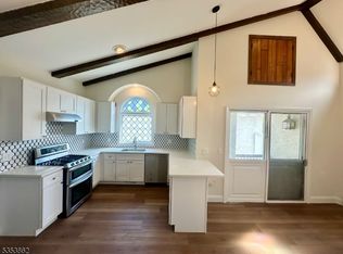 547 Valley Rd, Montclair, NJ 07043