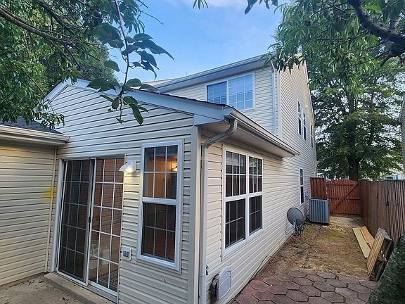 3rd image of 45866 Saint Jeromes Ct