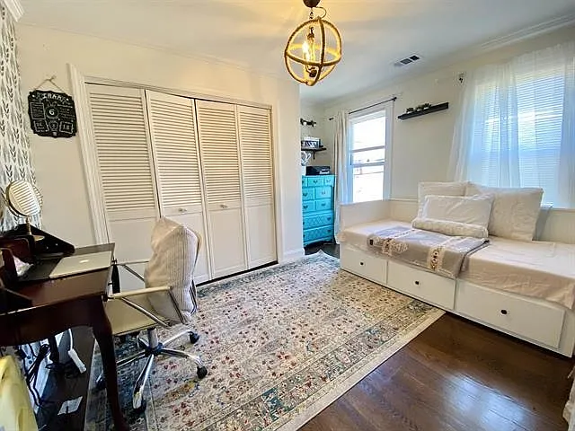 217 Cambridge Ave — Photo 14