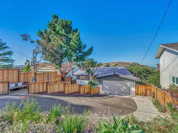 3635 Hillcrest Dr, Belmont, CA 94002