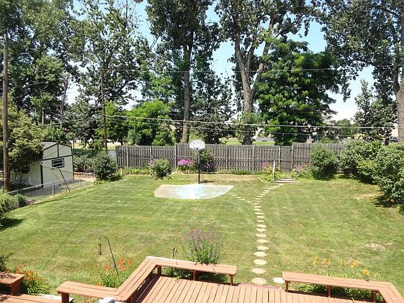 4th image of 6670 Woodsedge Dr