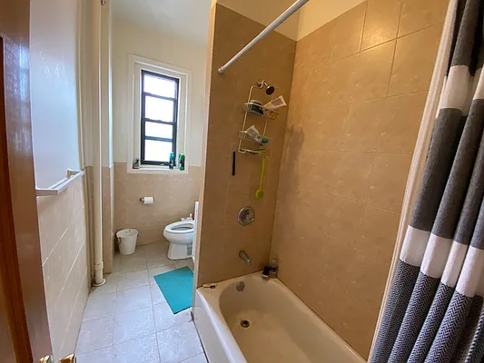 Rented by Mdays Realty | media 17