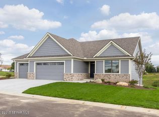2155 Centurion Ct NE, Rochester, MN 55906