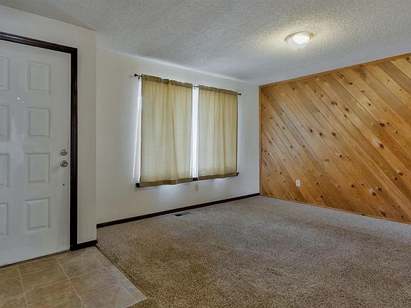 3rd image of 3155 N Brookfield Ct