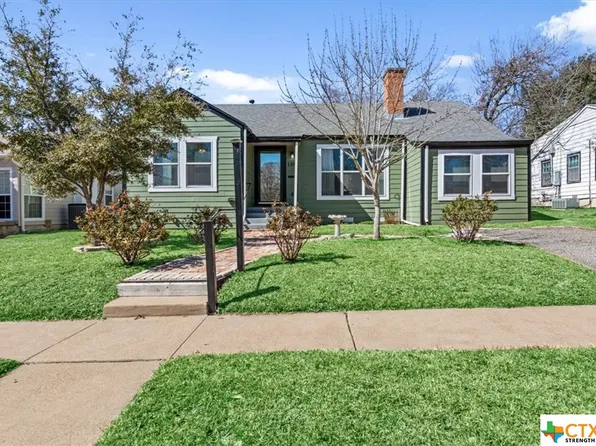 1304 N 4th St, Temple, TX 76501