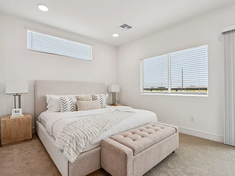 Elevate at Red Mountain Townhomes — Photo 13