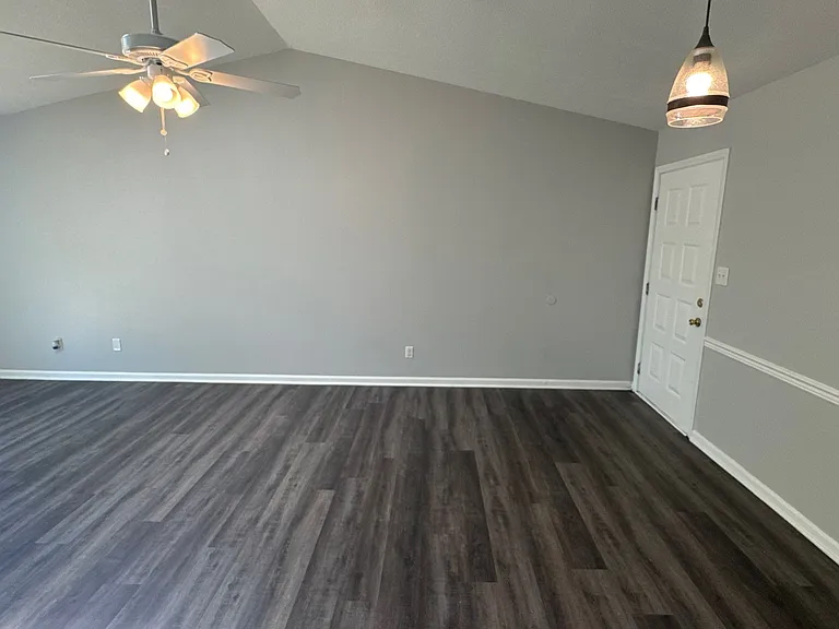 6512 Six Mile Ln #6 — Photo 11