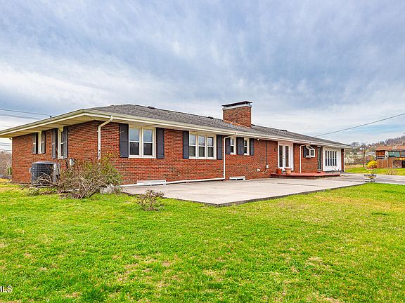 4th image of 224 New Beason Well Rd