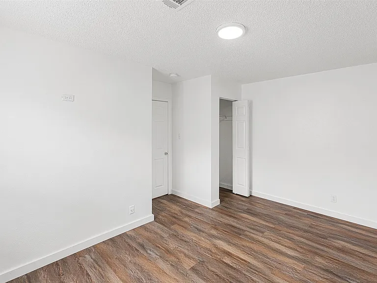 9005 Gabriel St — Photo 13