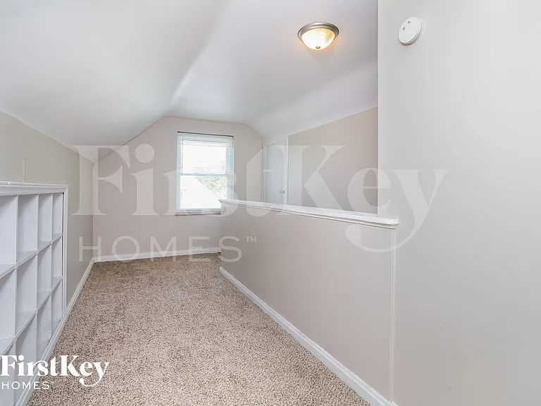 5256 Ponce Ln — Photo 8
