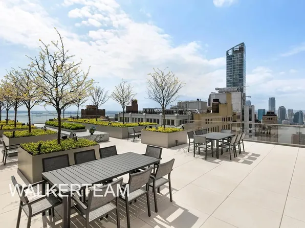 1 Wall Street image 12 of 19