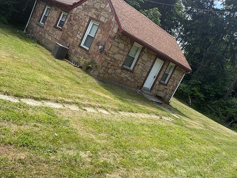 4332 Homestead Duquesne Rd — Photo 3