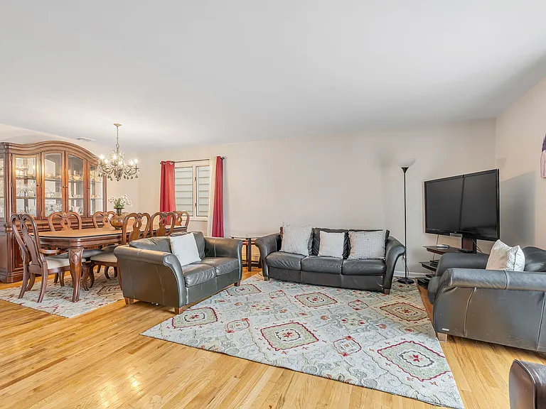 306 Desoto Pl #2 — Photo 6