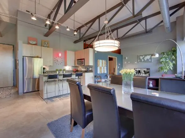 111 Franklin Ave E #217, Minneapolis, MN 55404