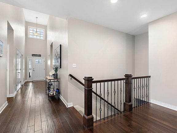 5th image of 14220 Onyx Way #A