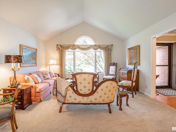 5th image of 7221 N Charles Way