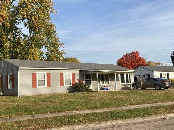 3rd image of 535 Alvin Ct