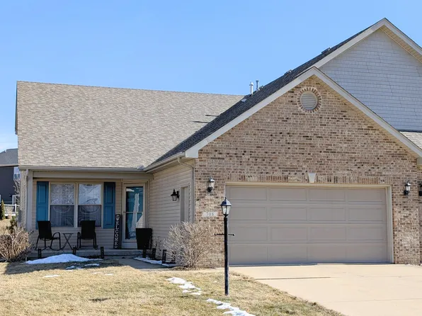 708 Dennis Dr #0, Mahomet, IL 61853
